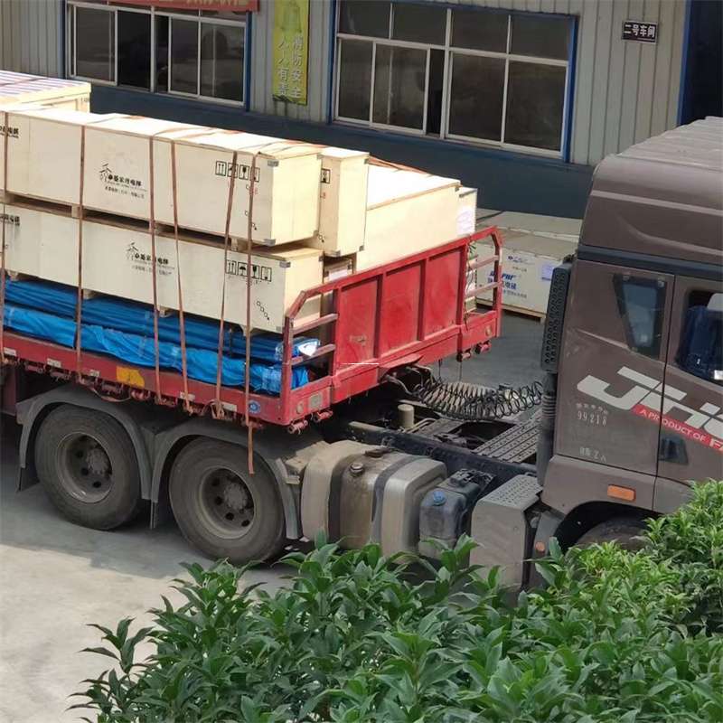 内蒙古赤峰巴林左旗至新疆阿勒泰福海县物流专线，一站式服务，让您的货物畅行无忧